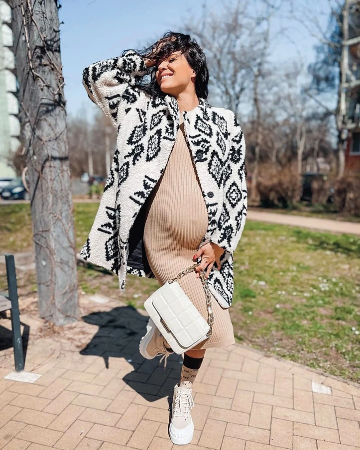 A hatodik hónapban van (Fotó: Smagpictures)