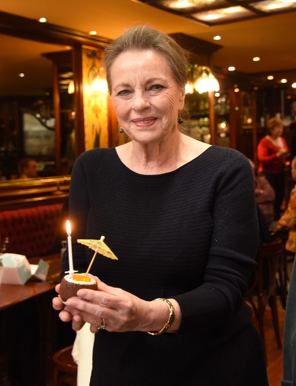 Sir Kati színésznővel tizennégy évig éltek együtt