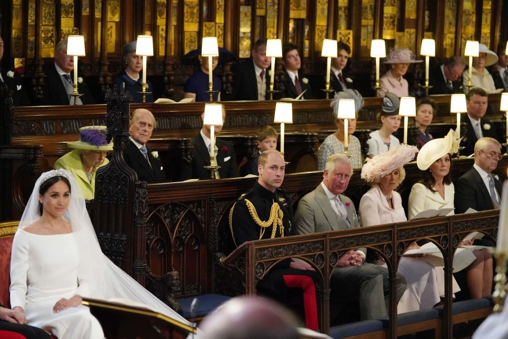 Harry és Meghan esküvője: Fülöp mintha szkeptikusan figyelné a menyasszonyt