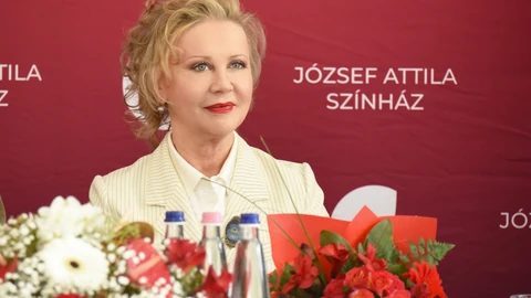 Egyre több részlet derül ki, milyen légkör uralkodott a Vígszínházban