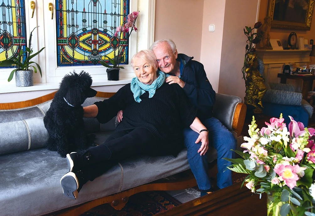 Fáni kutyájuk is családtagnak számít (Fotó: Olajos Piroska/fotocentral.hu)