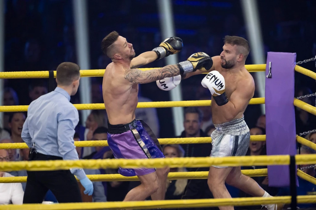 Rácz Jenő kiütötte Kabát Petit (Fotó: Schumy Csaba/fotocentral.hu)