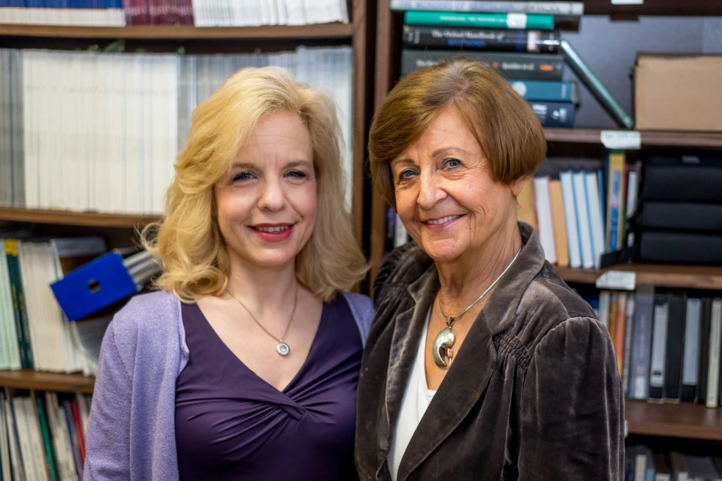 Anya és lánya együtt van a bajban és a boldogságban is (Fotó: Fülöp Dániel/fotocentral.hu)