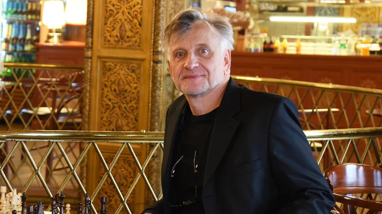 Mácsai Pál: „Apu kibújik a sírból, és azt mondja, ’Hú!’”