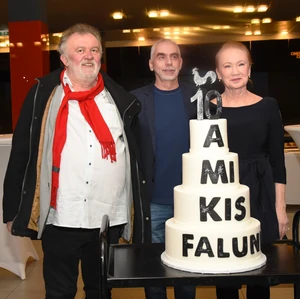 b-j Csuja Imre Kapitány Iván Udvaros Dorottya