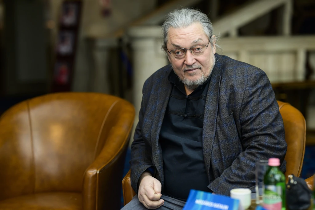 Vidnyánszky Attila azt állítja, arról értesült, hogy a mai napon felmentik a Nemzeti Színház vezetése alól