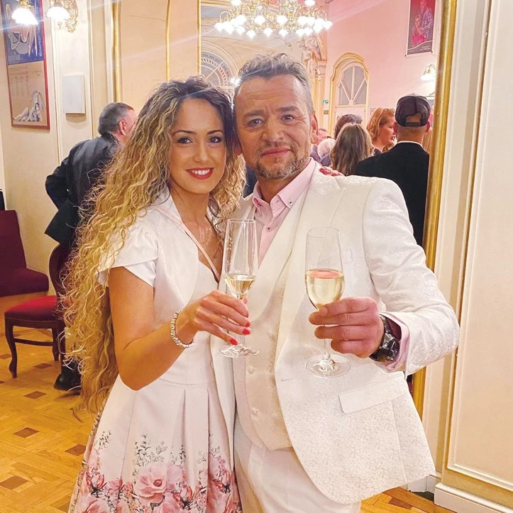 Párjával, a csinos Krisztával (Fotó: Archív)