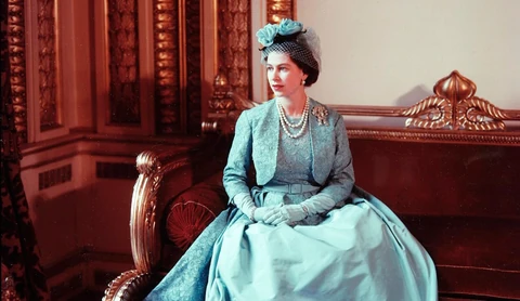 erzsebet kiralyno_nyito