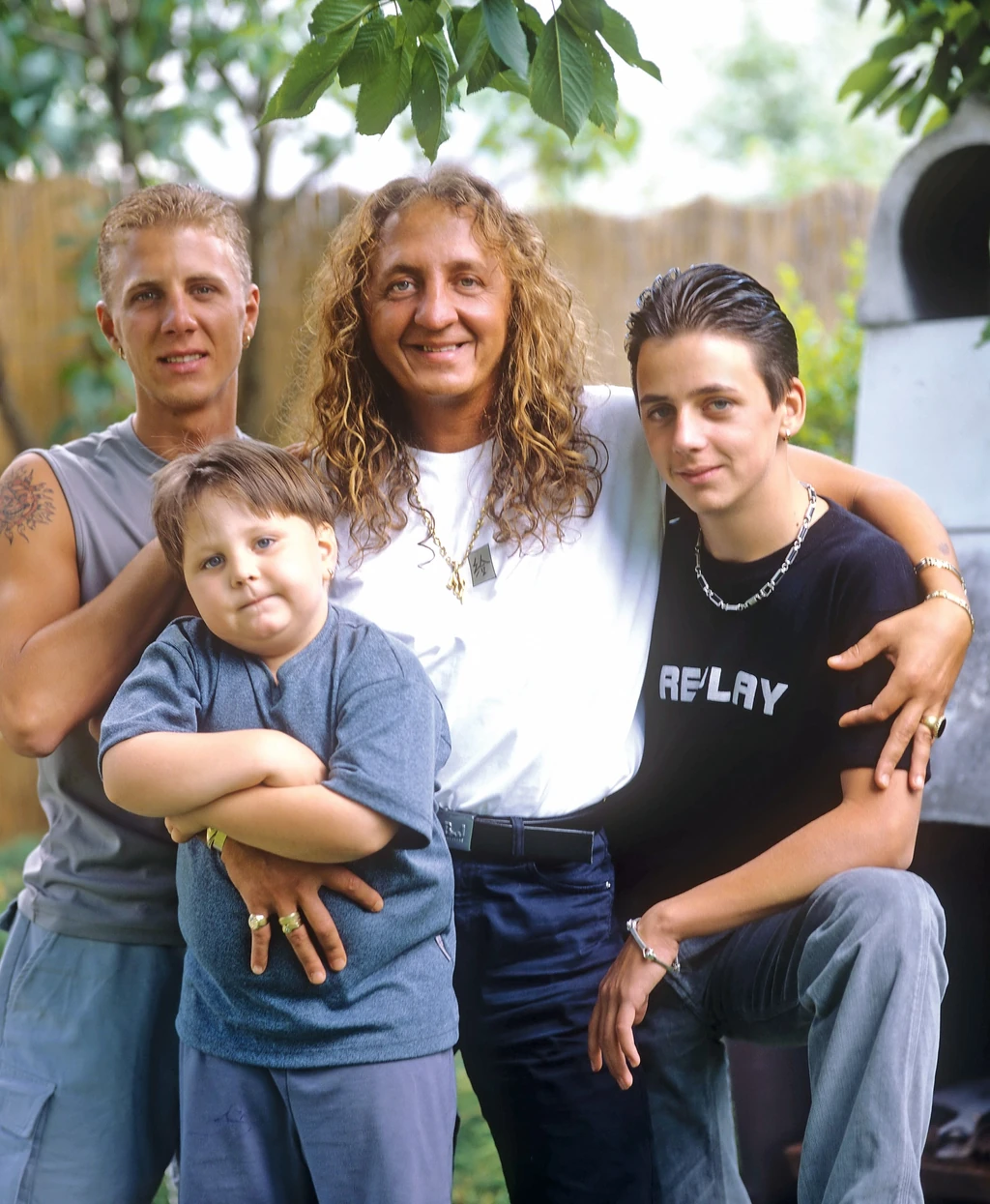 Jimmy a fiaival, akik most úgy döntöttek, eladják a víkendházat (Fotó: Story-Best Archívum/fotocentral.hu)