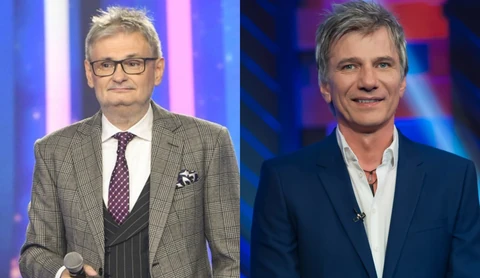 Plain White Background (3)