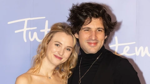 Ember Mark Havasi Virag