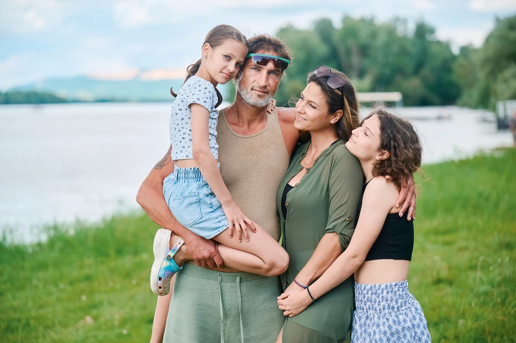 Kislányaikat is megviselheti a feszült helyzet (Fotó: Schumy Csaba/fotocentral.hu)