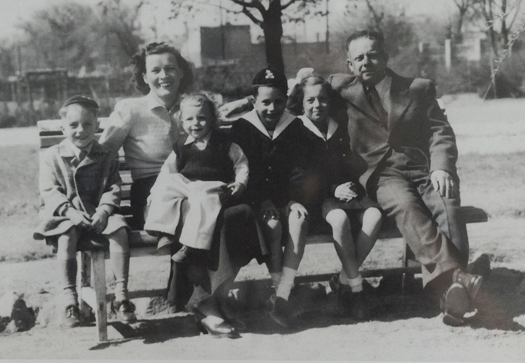 Feledy Péter és családja