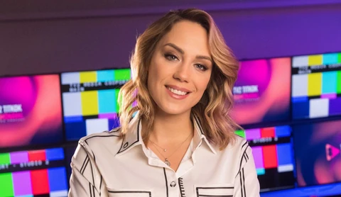 lekai kiss ranoma_nyito