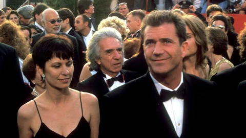 Mel Gibson és Robyn 1997-ben 