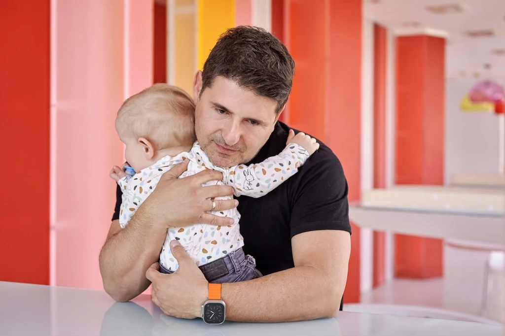 Hajdú Péter és kisfia, Domi (Fotó: Schumy Csaba/fotocentral.hu)