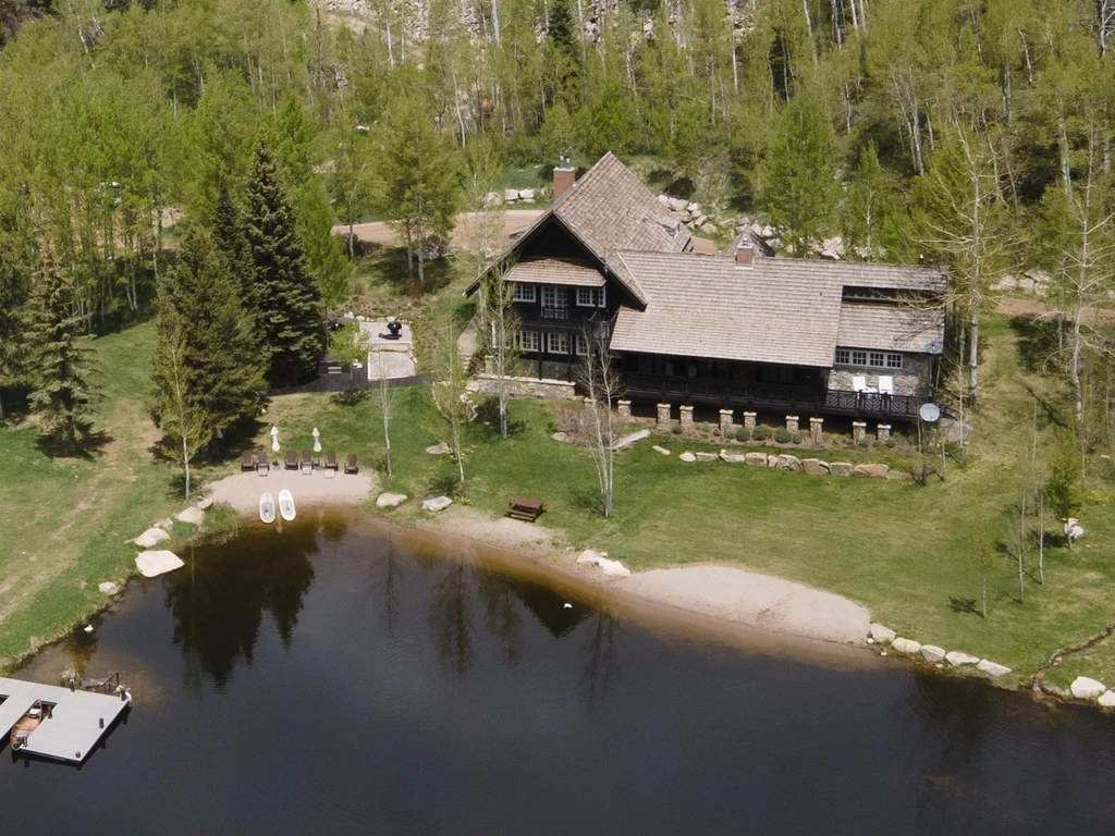 A színésznek hatalmas birtoka van  a coloradói Aspenben 