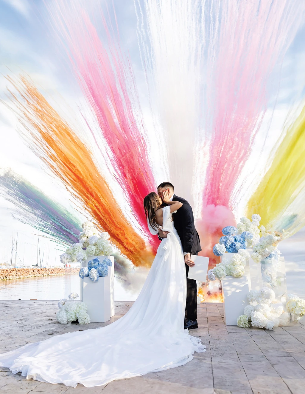 Füstbomba színezte be az eget