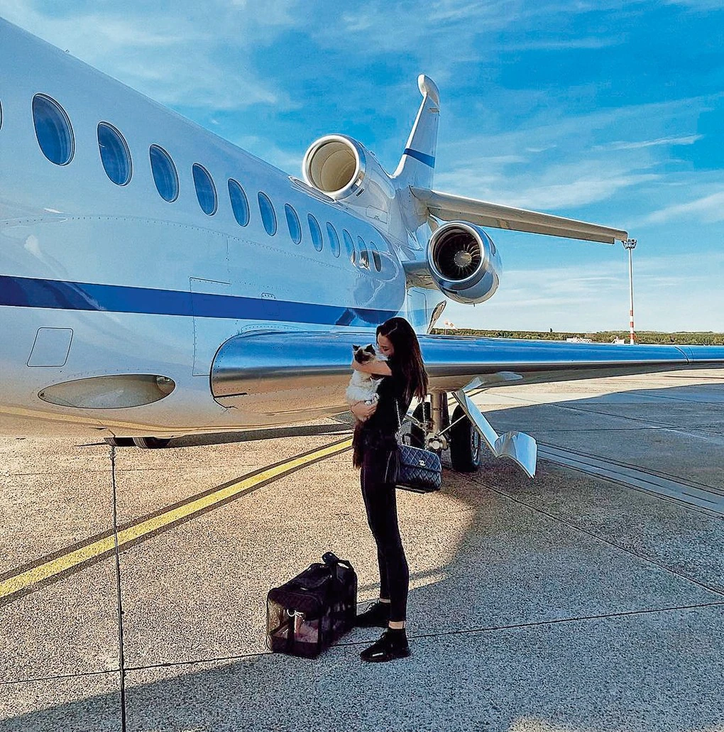 Cicáját is vitte magával a tengerentúlra (Fotó: Archív)