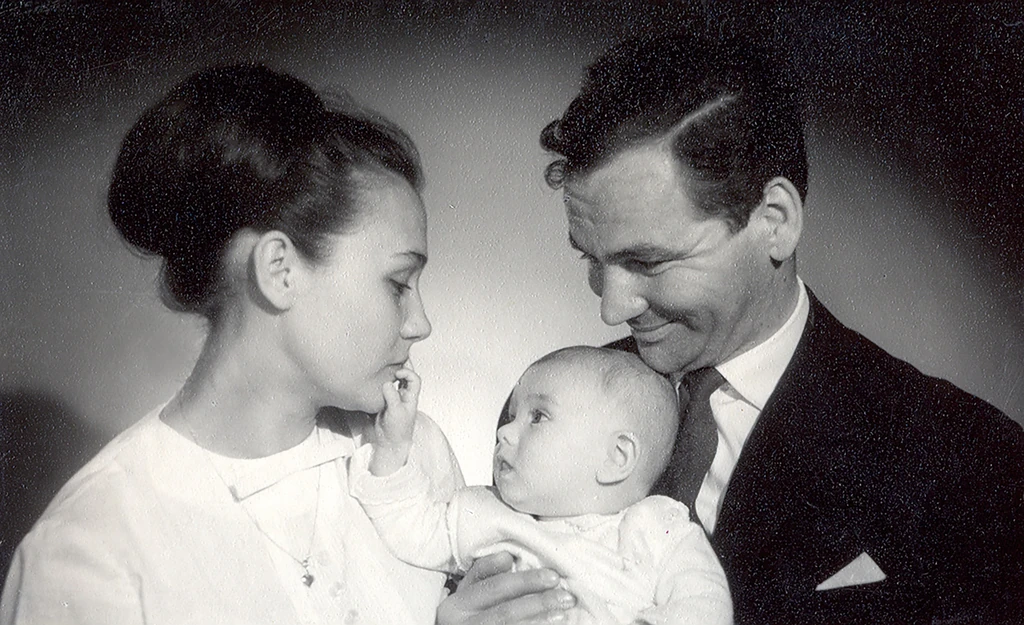 „Anyám sokoldalú, csodálatos színész volt, apám élete maga volt a börtön”