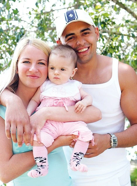 Hanna lányukkal, aki ma már 19 éves (Fotó: Hortolányi Anikó/fotocentral.hu)