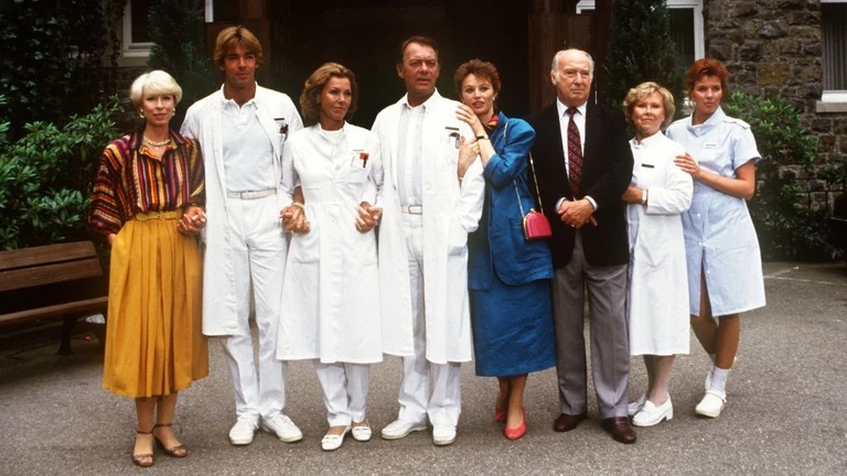 Férjével együtt lett öngyilkos A klinika sztárja: máig nem derült ki, miért 