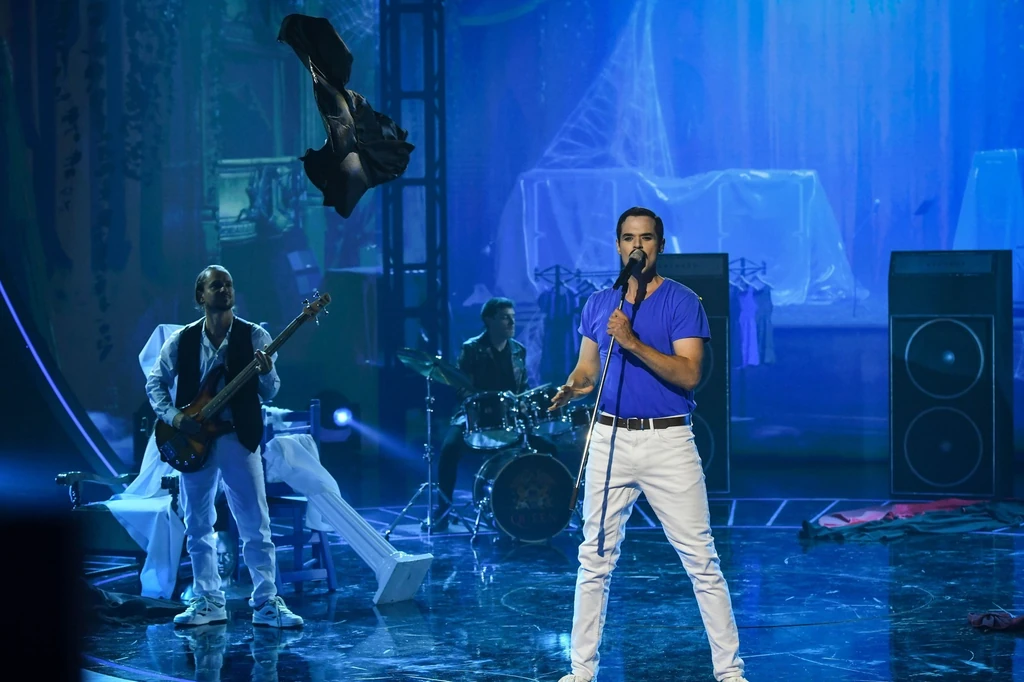 Vavra Bence Freddie Mercury bőrébe bújva óriásit énekelt (Fotó: TV2)