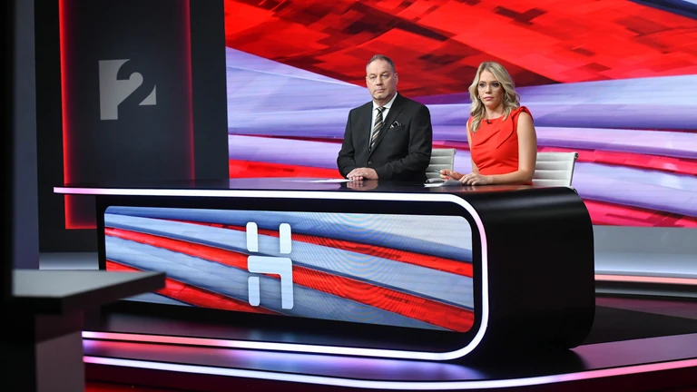 „Nem lesz pihenőnapom” – A TV2 új híradósa éjjel-nappal dolgozik