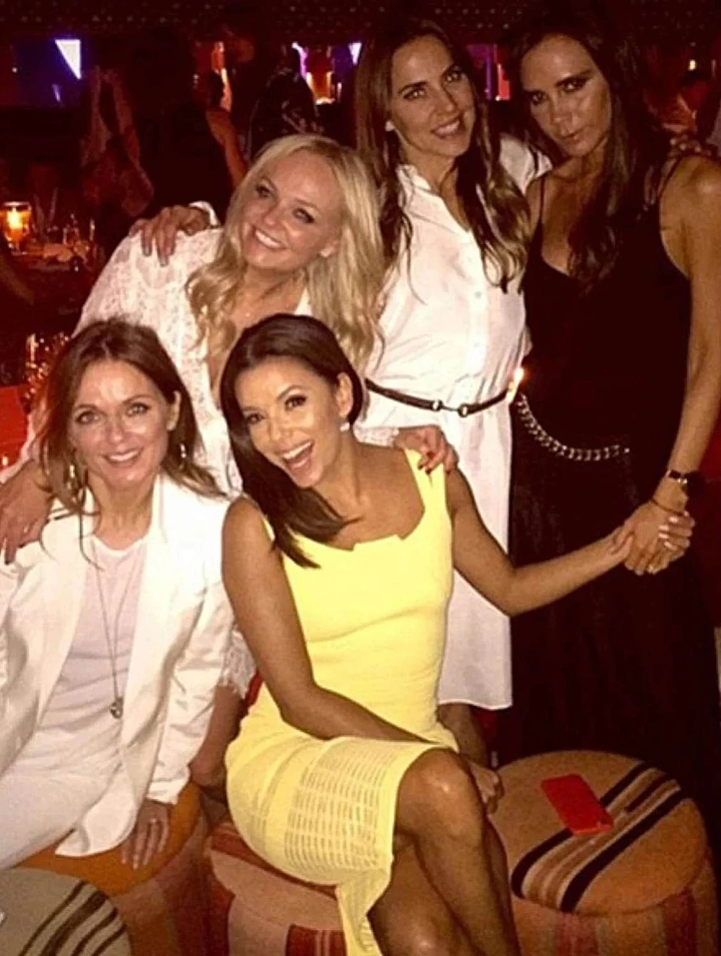 Utoljára Victoria Beckham szülinapján, áprilisban jött össze a bandatagok közül Geri Halliwell, Emma Bunton, Mel C, plusz Eva Longoria.