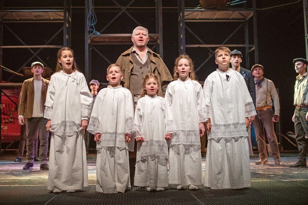 Együtt szerepelnek a Kőműves Kelemes című darabban