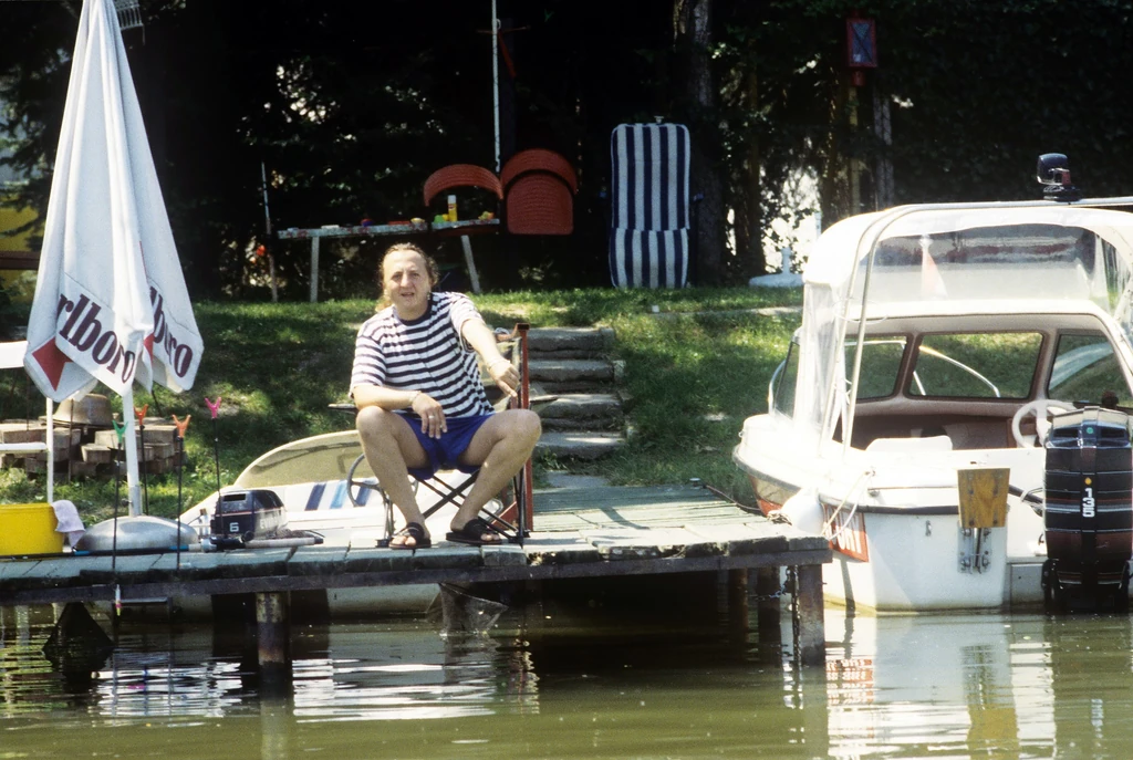 Saját stégénél – ahol gyakran pecázott – kötött ki motorcsónakjával (Fotó: Story-Best Archívum/fotocentral.hu)