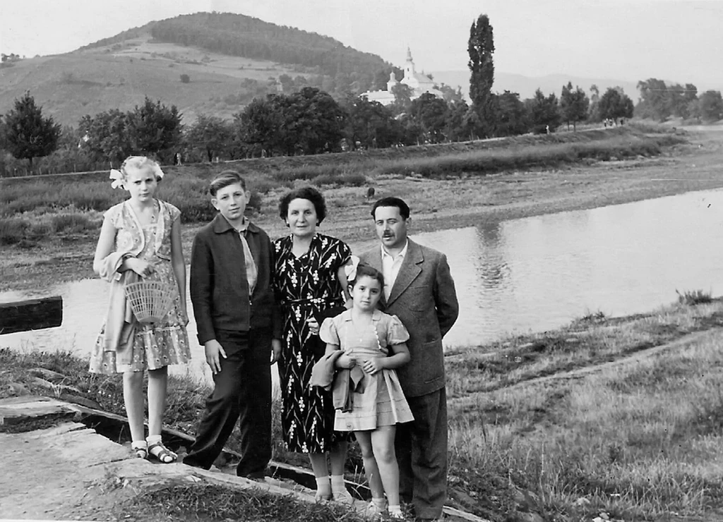 Családi túrán a Latorca partján (Fotó: Archív)