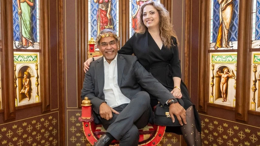 Joshi Bharat Kiss Virag