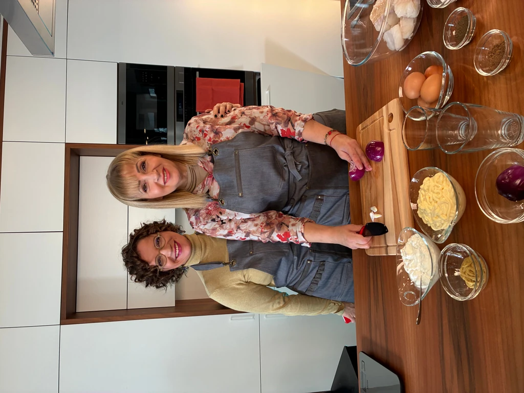 Balázsy Panna és Gáspár Bea közösen főztek