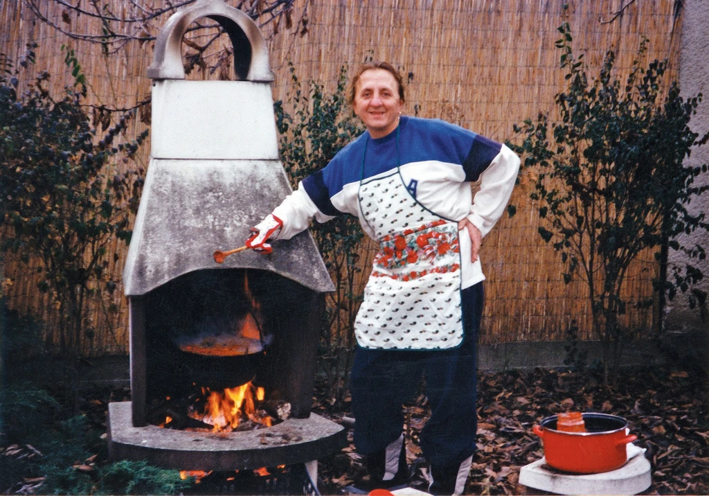 Az énekes imádott a kertben sütögetni (Fotó: Story-Best Archívum/fotocentral.hu)