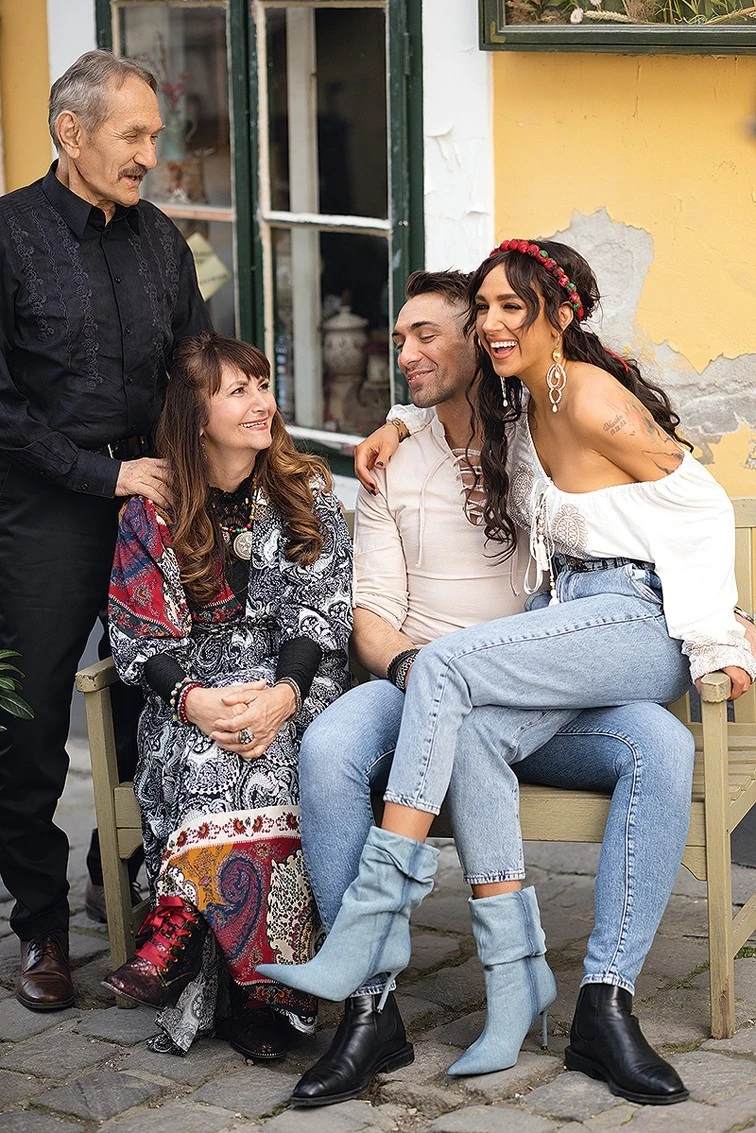 Bence szülei és Gabi