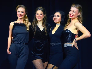 Zámbó Brigitta, Gadó Anita, Kardaffy Aisha,  Arany Tímea