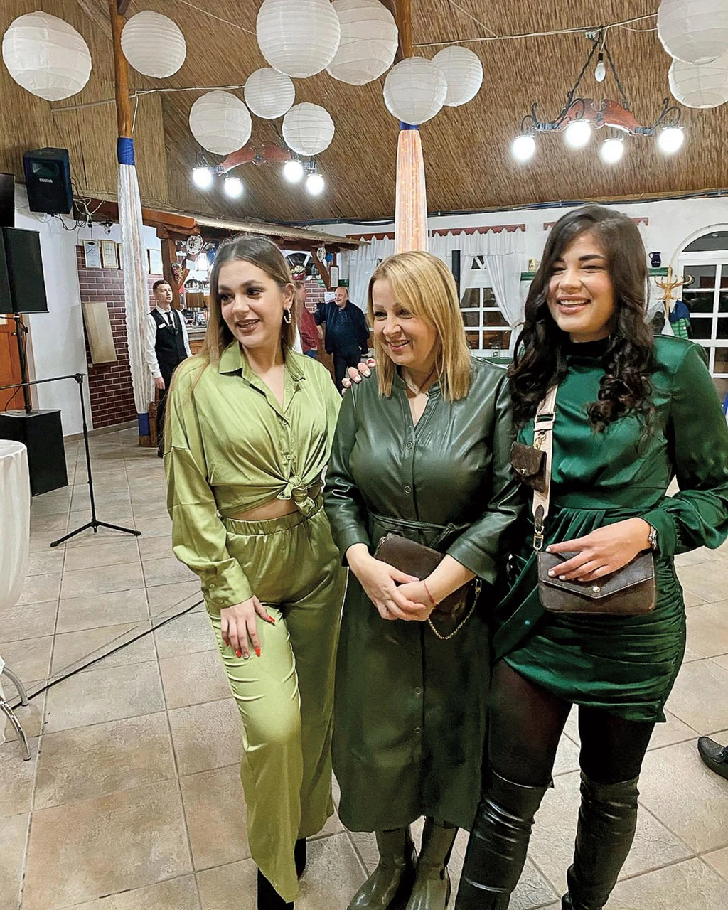 A lányok között mosolyszünet volt (Fotó: Archív)