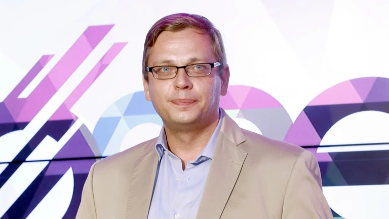 Kőhalmi Zoltán bejelentette: elvált a feleségétől