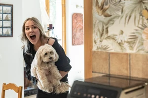 Jakupcsek Gabriella lánya, Emma