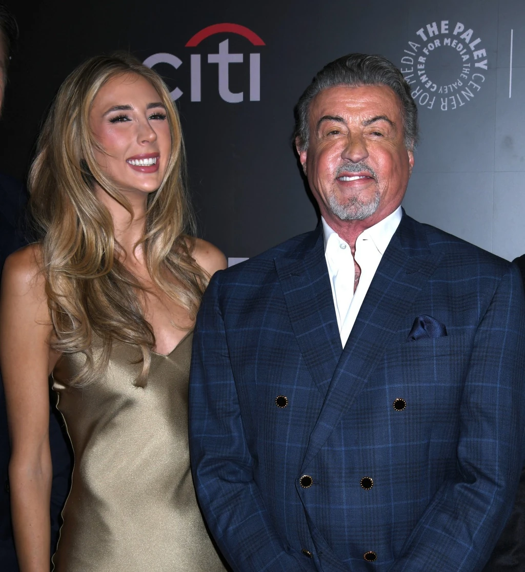 Stallone a lányával, Scarlettel, aki együtt szerepel vele a Tulsa Kingben