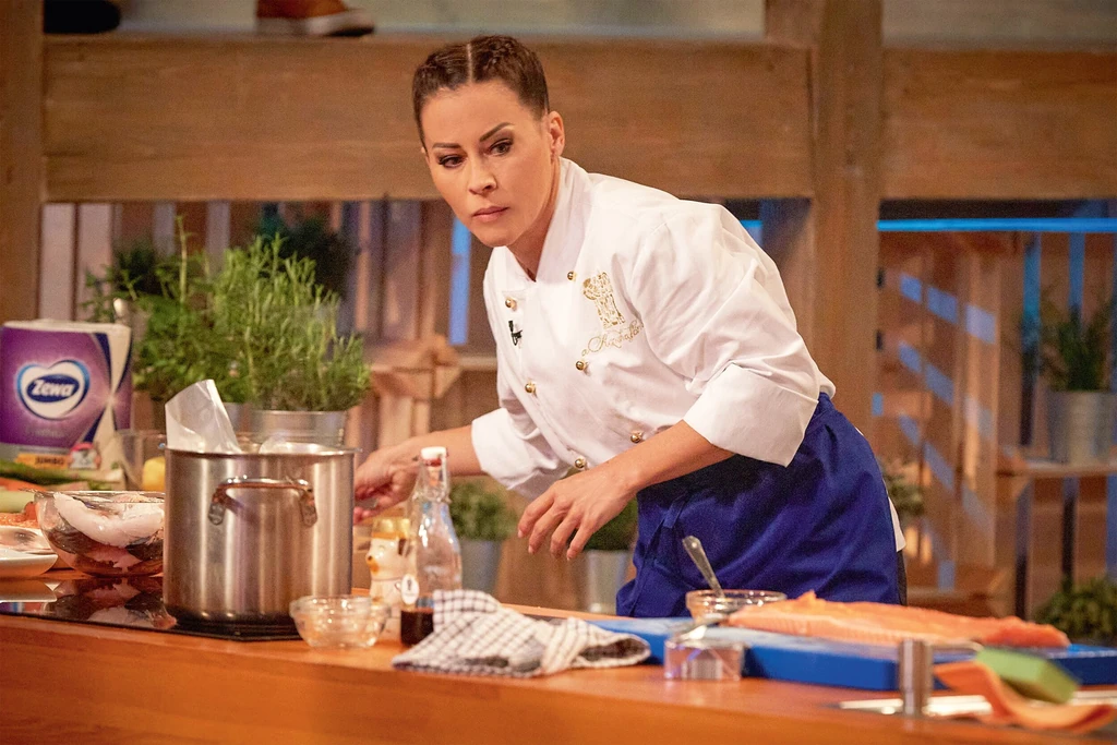 Tornóczky Anita A Konyhafőnök VIP-ban bizonyította, milyen jól főz (Fotó: RTL)