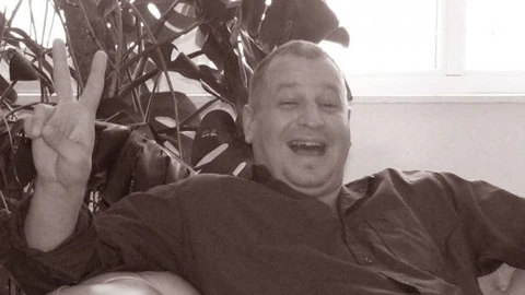 A Bikini dobosa, Mihalik Viktor súlyos balesetet szenvedett. Lojzi elárulta, hogy van most