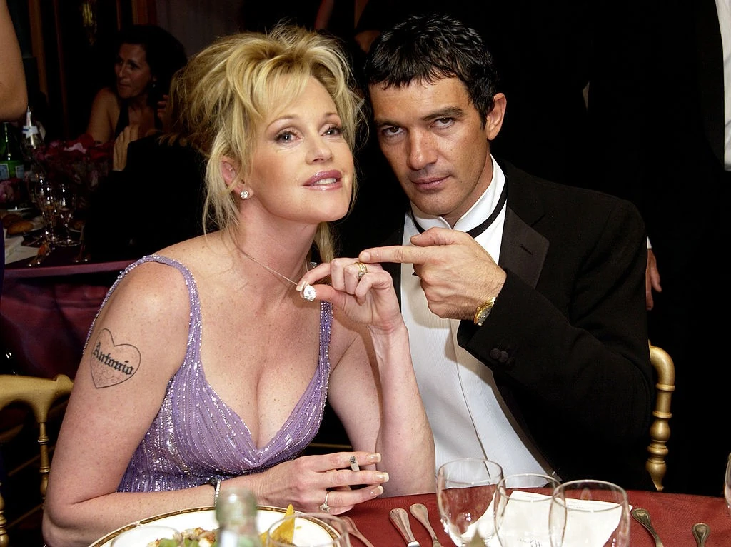 Melanie Griffith a házasságuk alatt magán viselte Antonio nevét