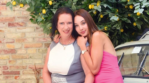 hunyadi donatella nagynenje