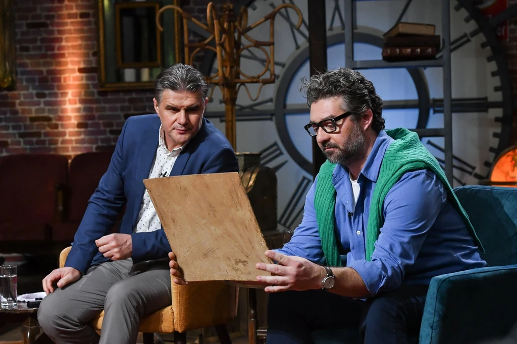 Fertőszögi Péter Molnár Viktorral szakért a Kincsvadászokban