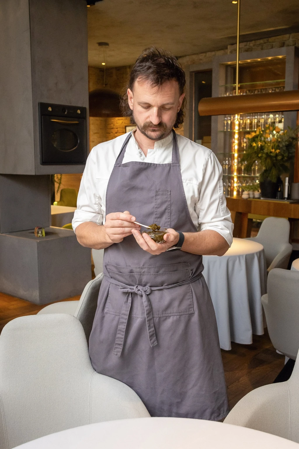 Szeret új ételeket kreálni (Fotó: Birton Szabolcs/fotocentral.hu)