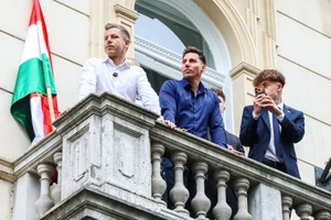 Az elmúlt két év történései összekovácsolták Magyar Péter miniszterelnökkel