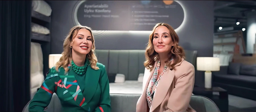 Húsz év után újra együtt dolgozott a két szépség (Fotó: Archív)