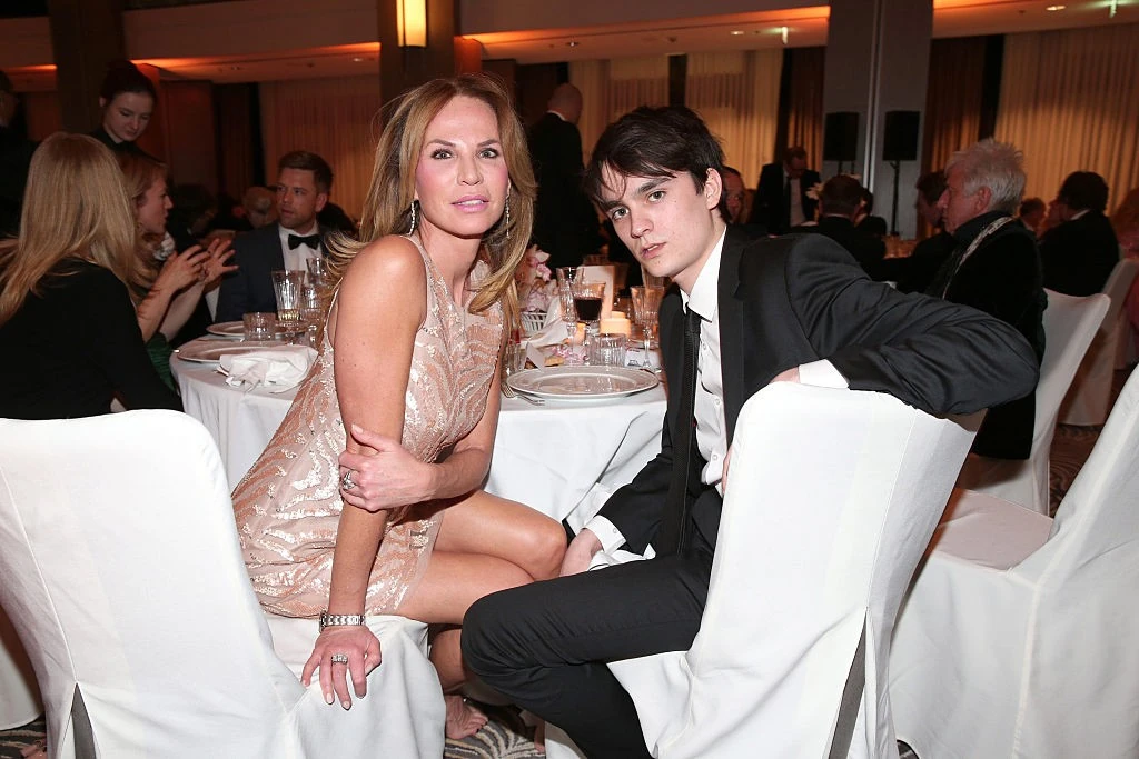 Rosalie van Breemen és fia, Alain-Fabien